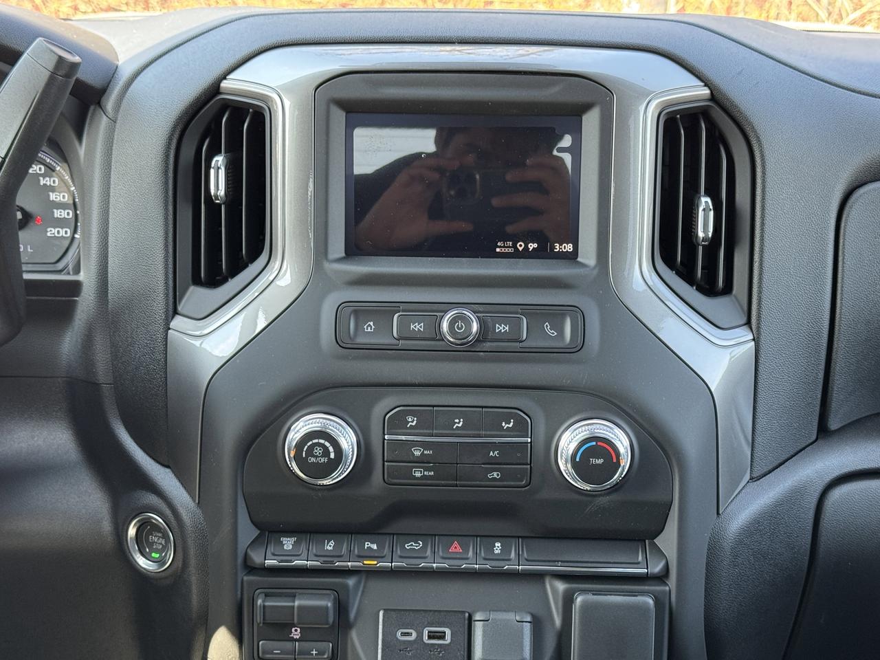 2026 GMC Sierra 3500HD Pro Photo