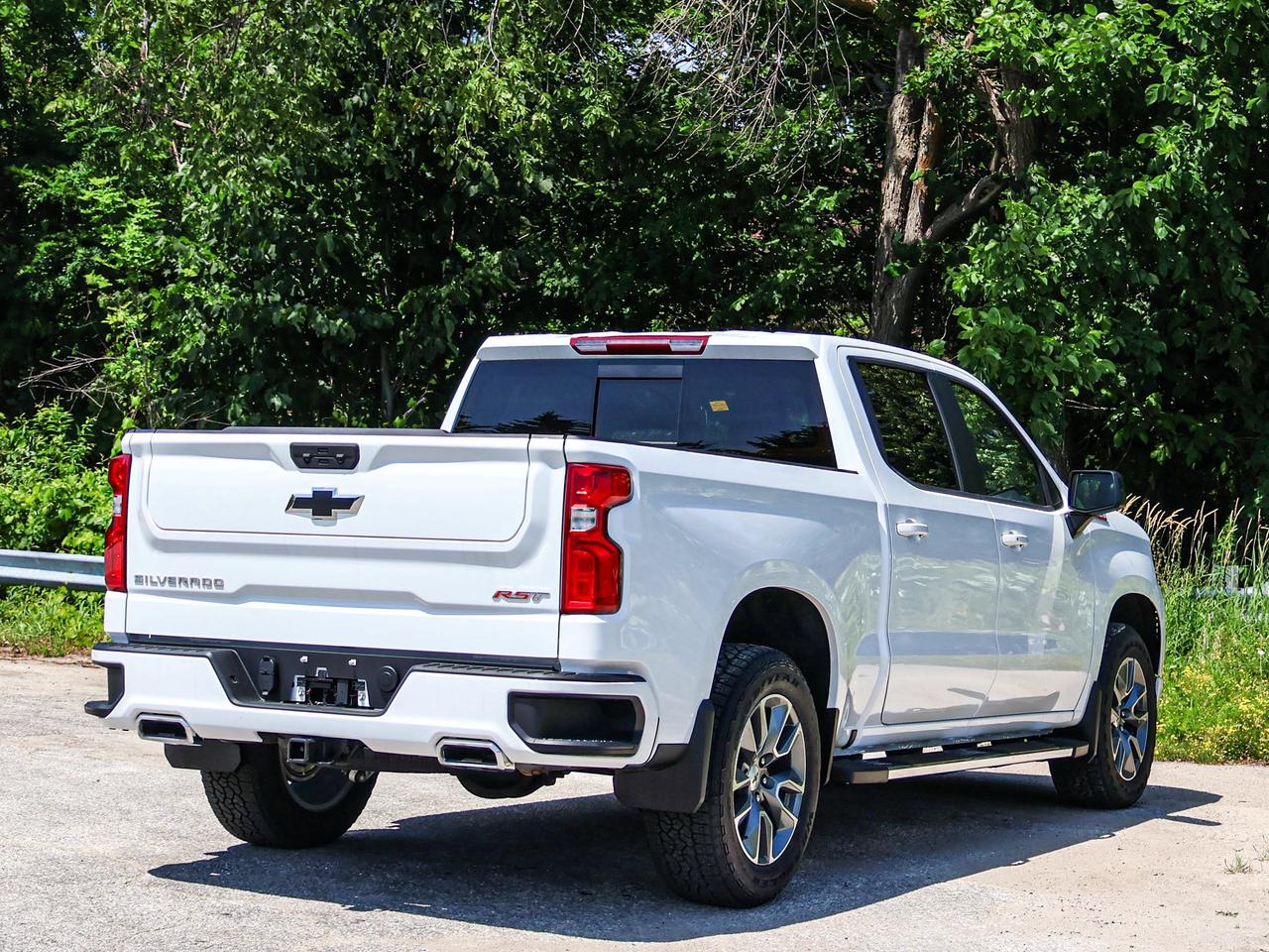 2026 Chevrolet Silverado 1500 RST Photo