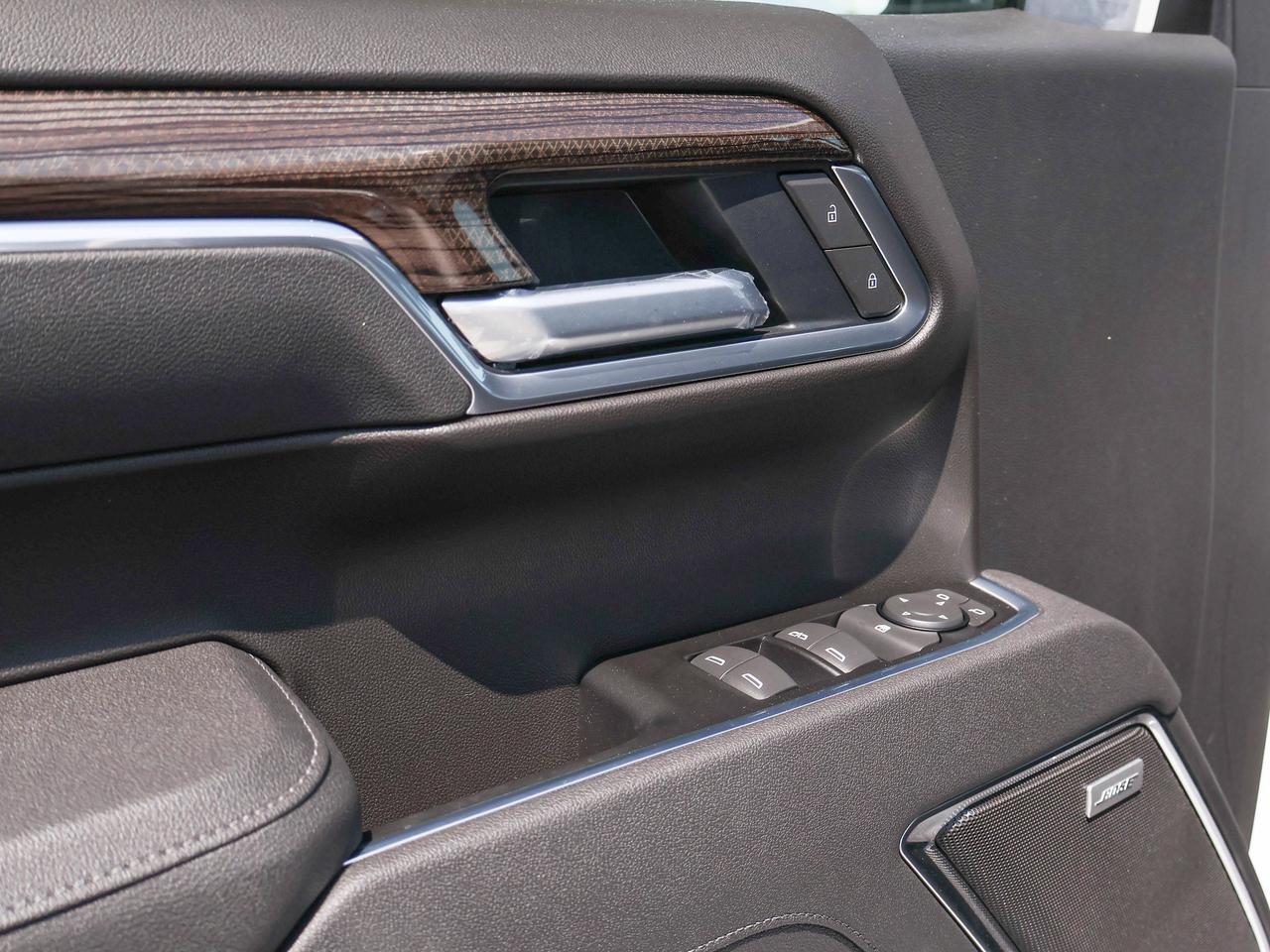 2026 Chevrolet Silverado 1500 RST Photo
