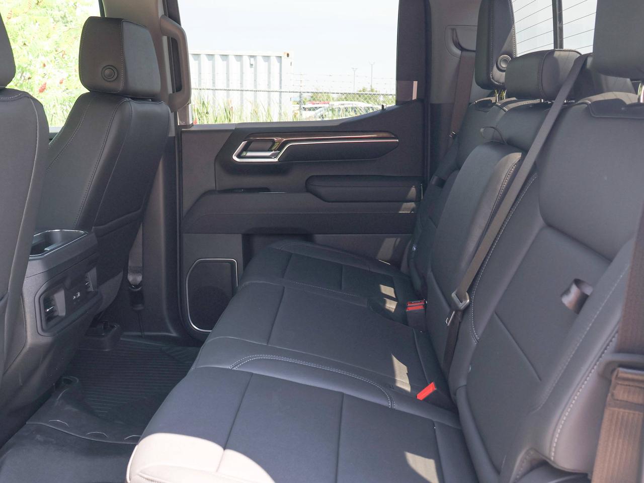 2026 Chevrolet Silverado 1500 RST Photo