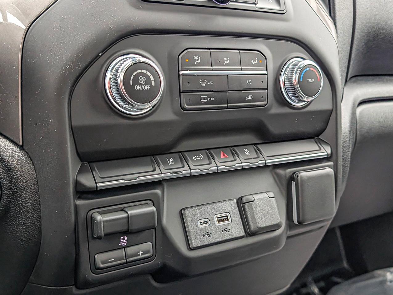 2026 GMC SIERRA 2500HD Pro Photo