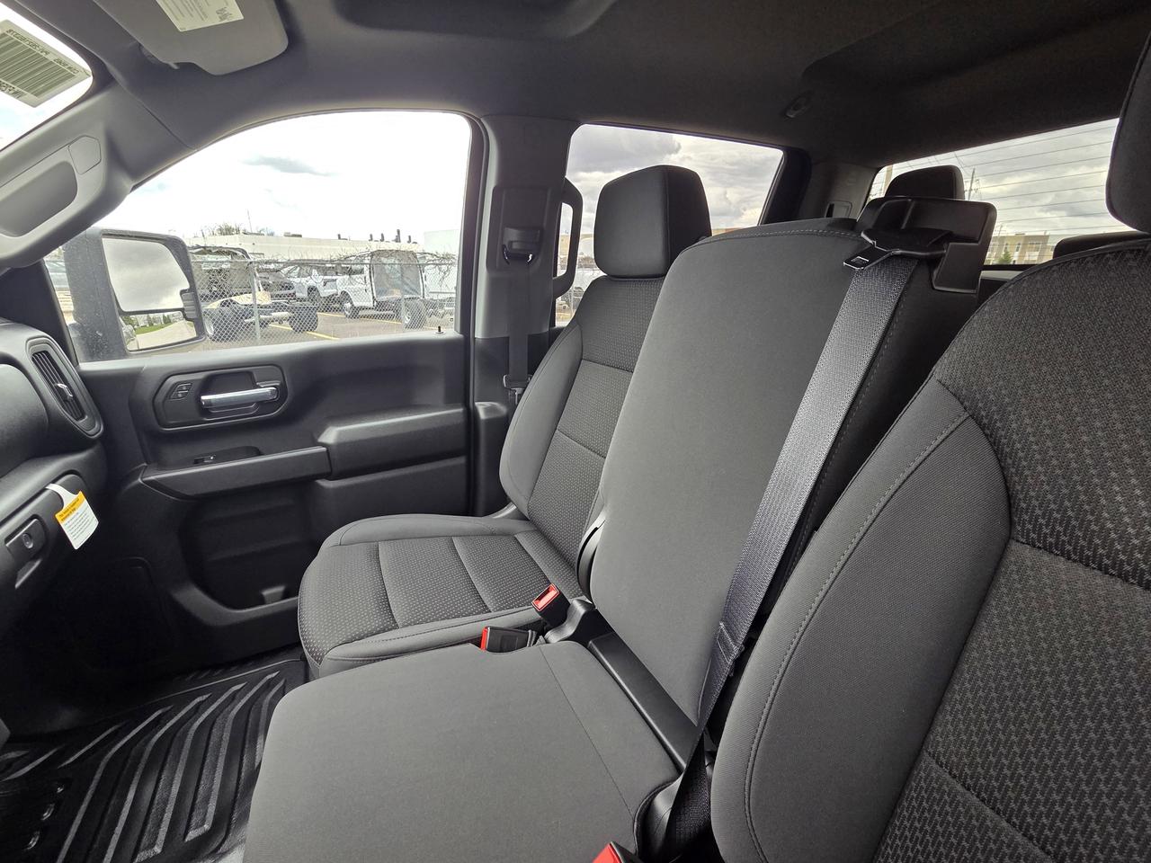 2026 Chevrolet SILVERADO 2500HD Work Truck Photo