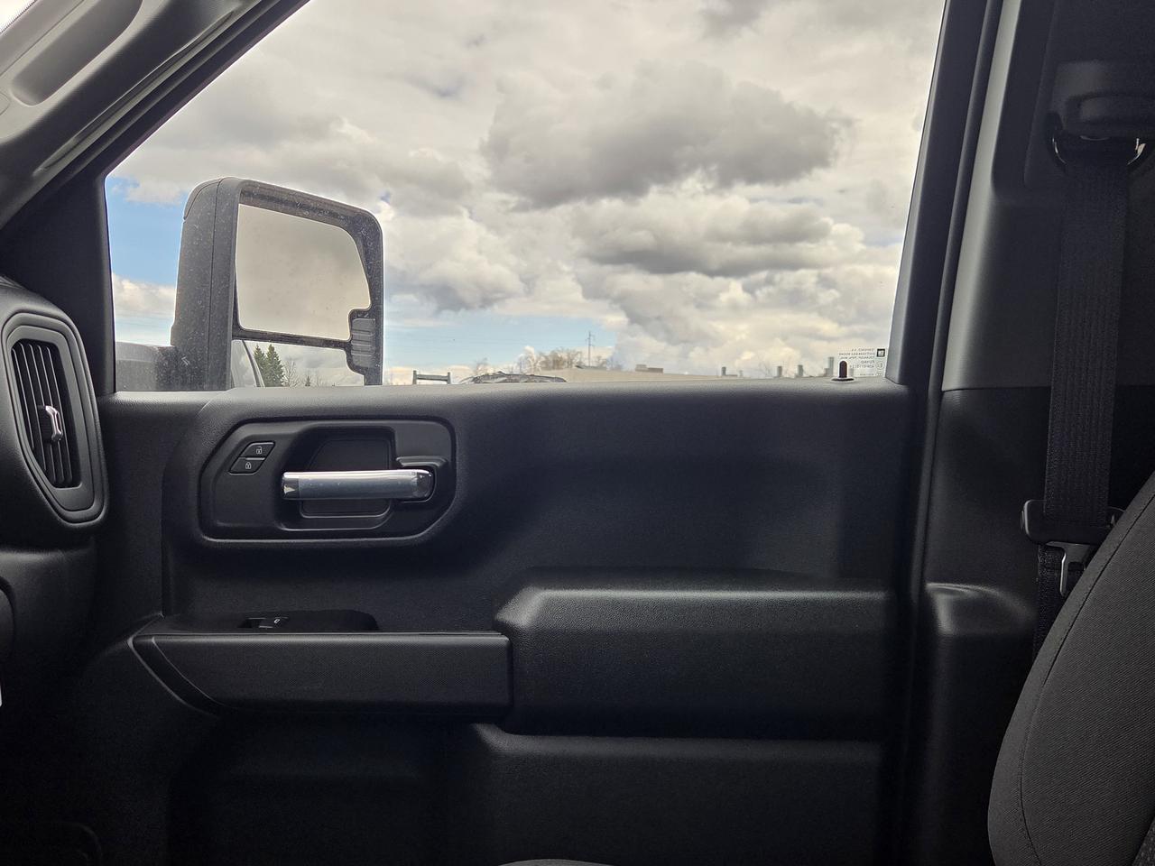 2026 Chevrolet SILVERADO 2500HD Work Truck Photo