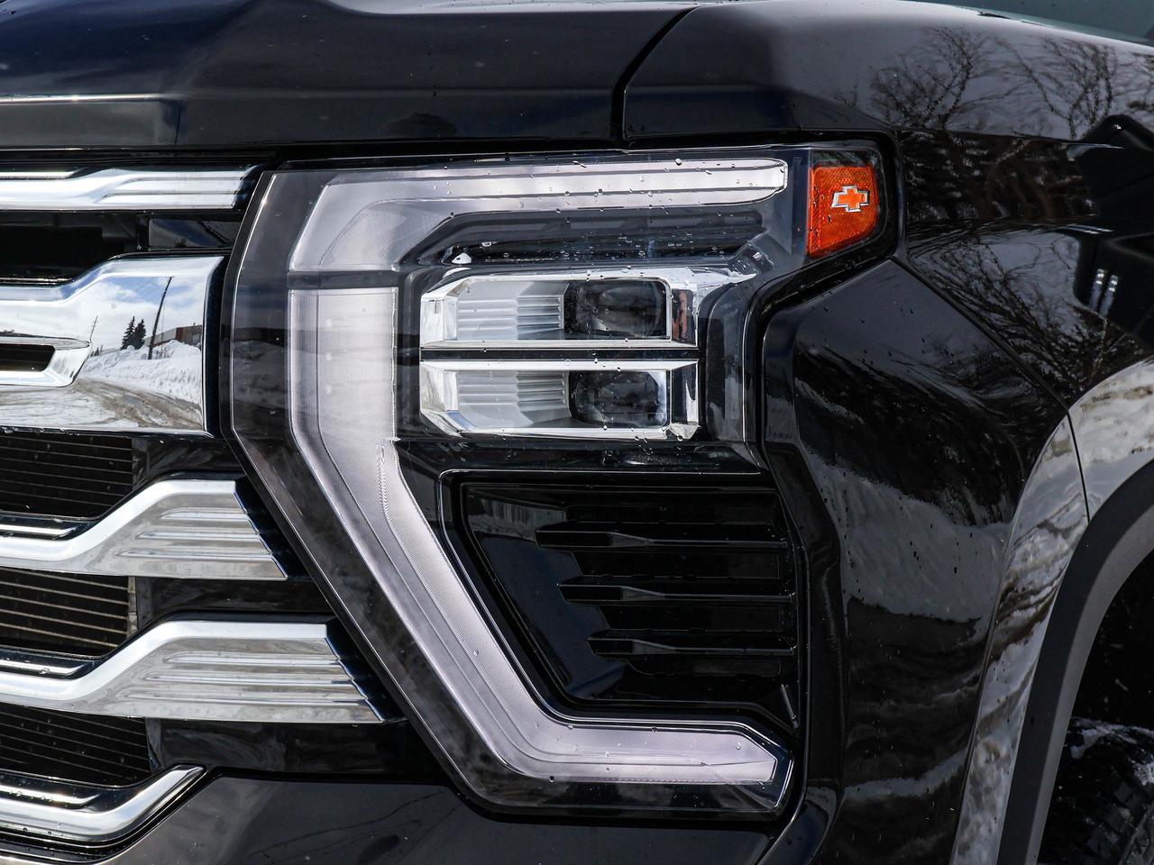 2024 Chevrolet SILVERADO 2500HD High Country Photo
