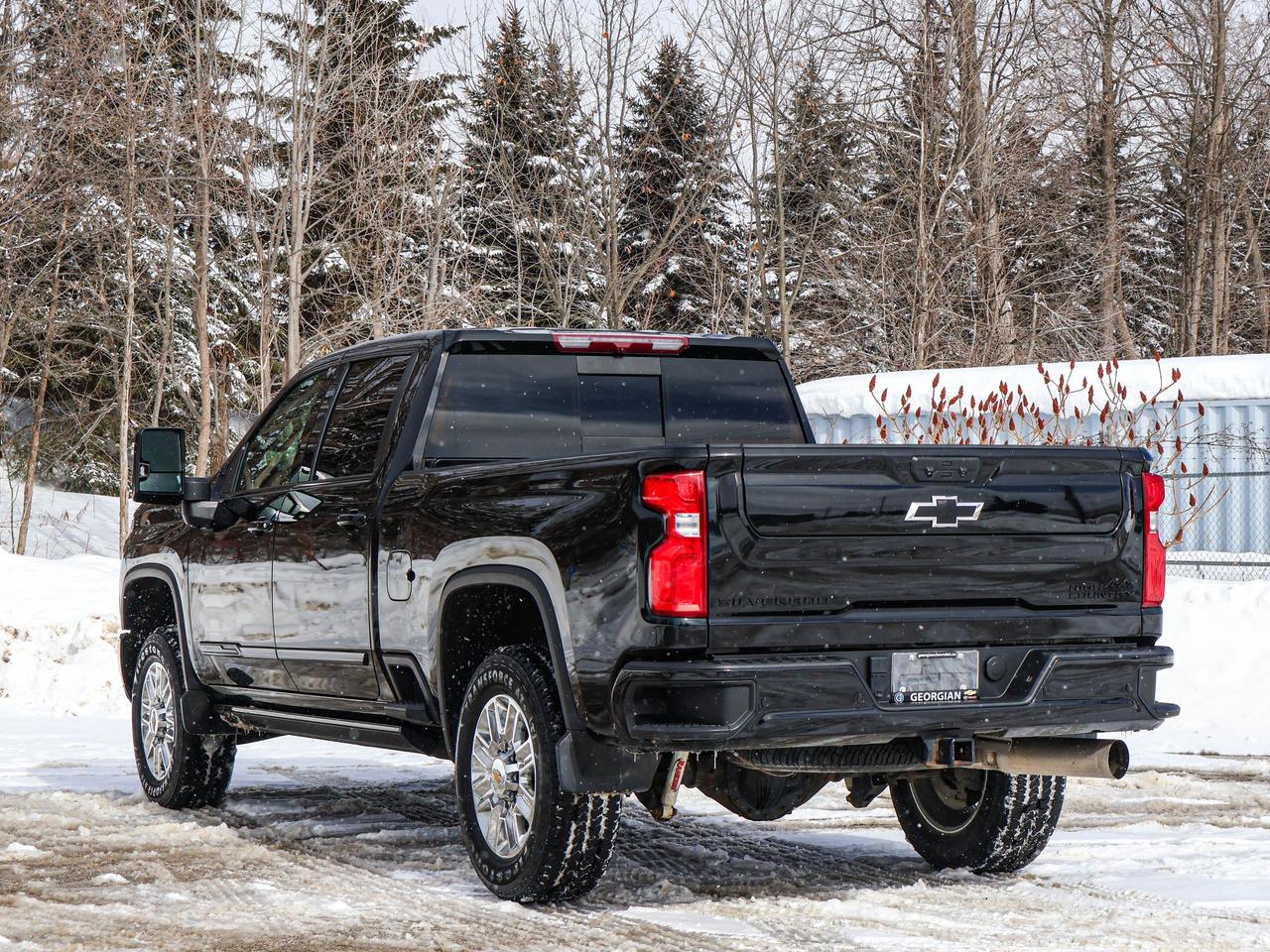 2024 Chevrolet SILVERADO 2500HD High Country Photo