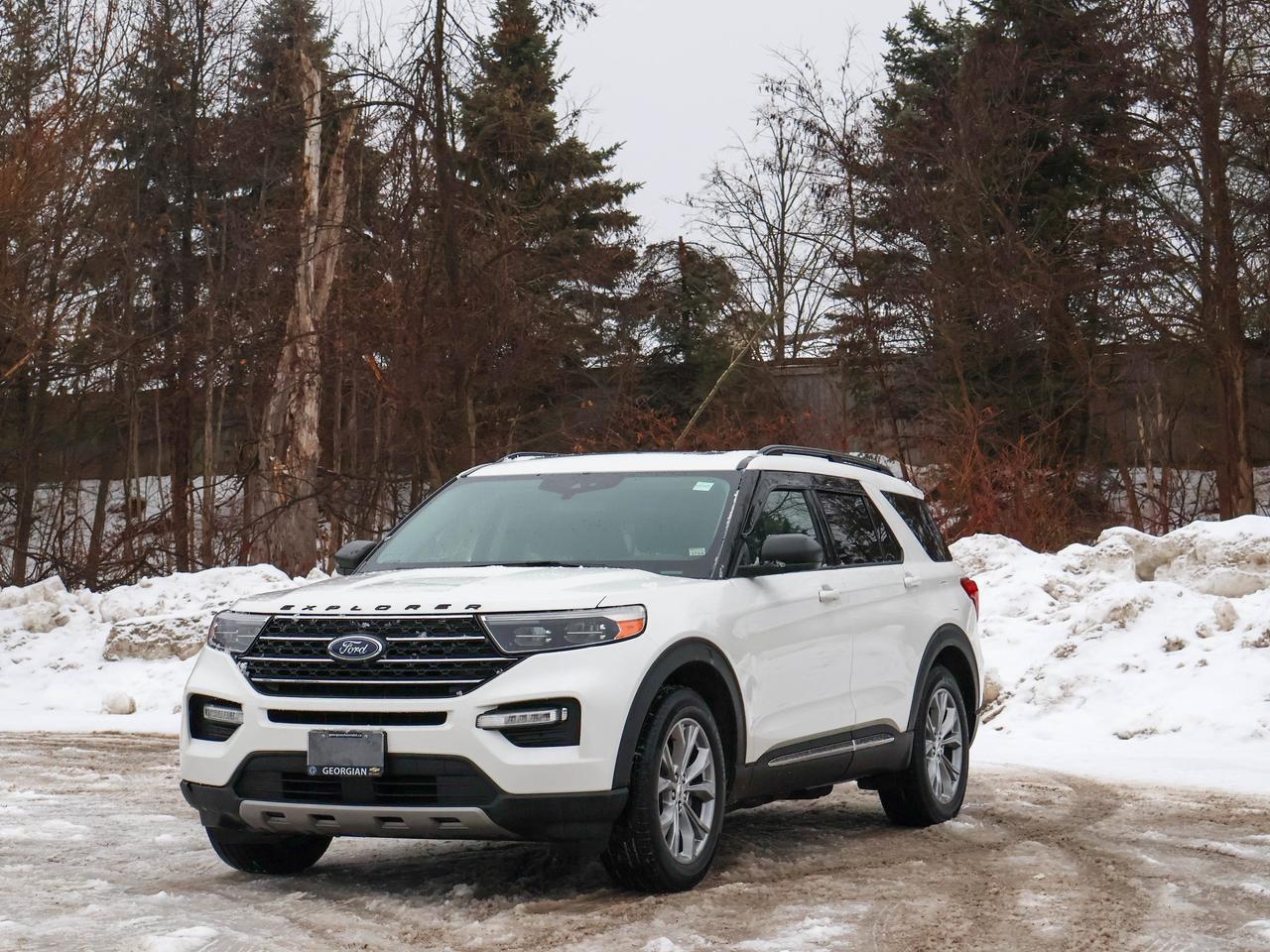 2022 Ford Explorer XLT Photo