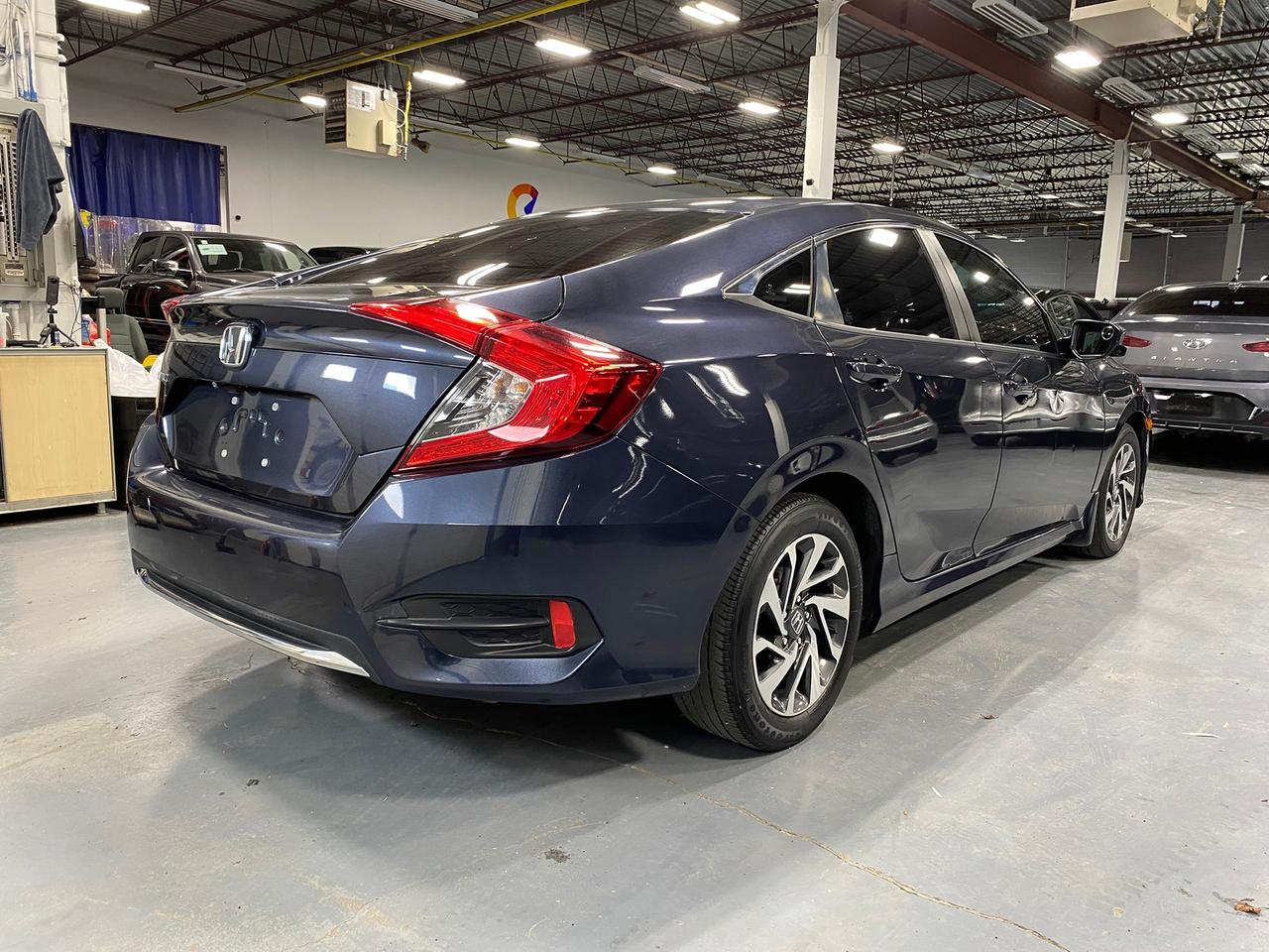 2019 Honda Civic EX CVT 2.0L Photo
