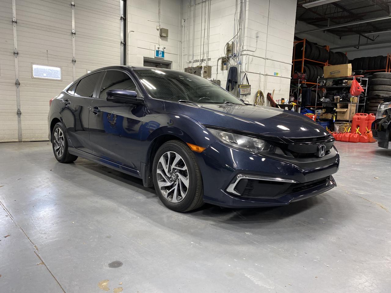 2019 Honda Civic EX CVT 2.0L Photo3