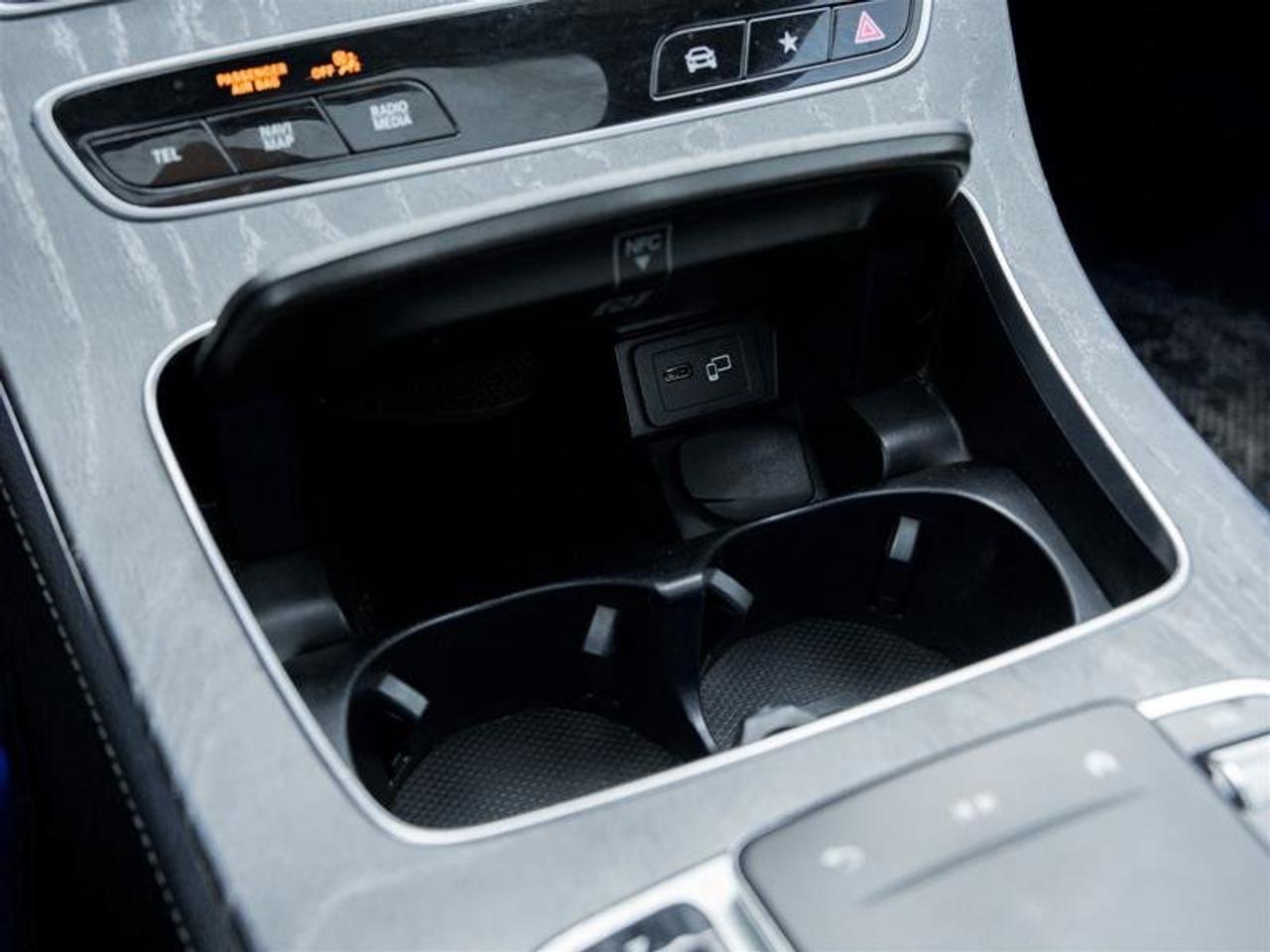 2021 Mercedes-Benz E450 4MATIC All-Terrain Wagon Photo