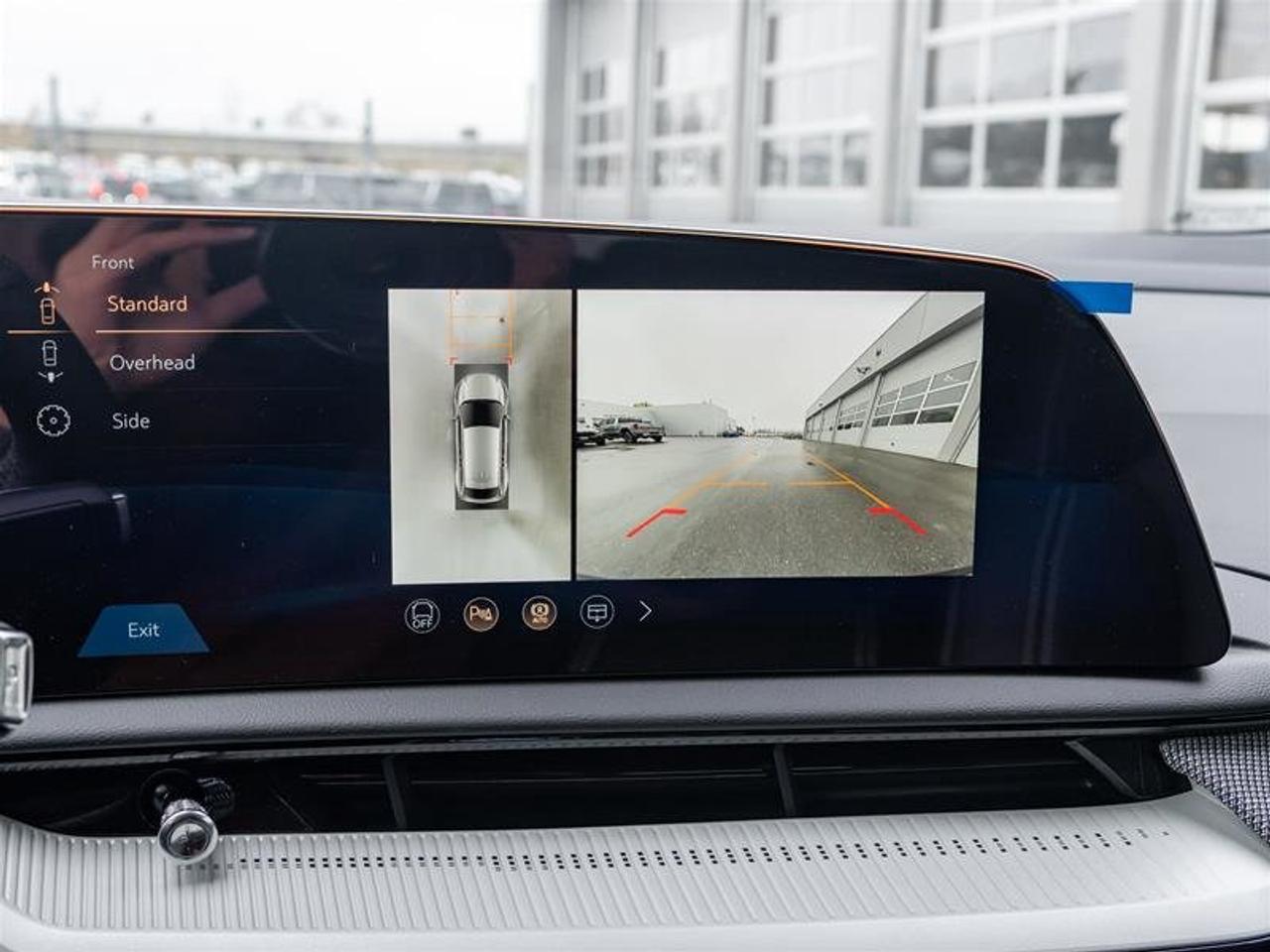 2026 Cadillac OPTIQ Premium Sport Photo