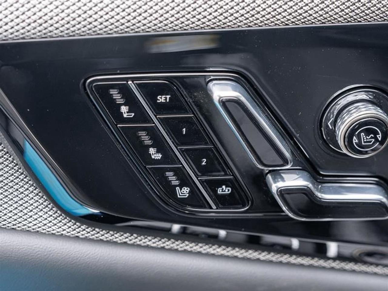 2026 Cadillac OPTIQ Premium Sport Photo