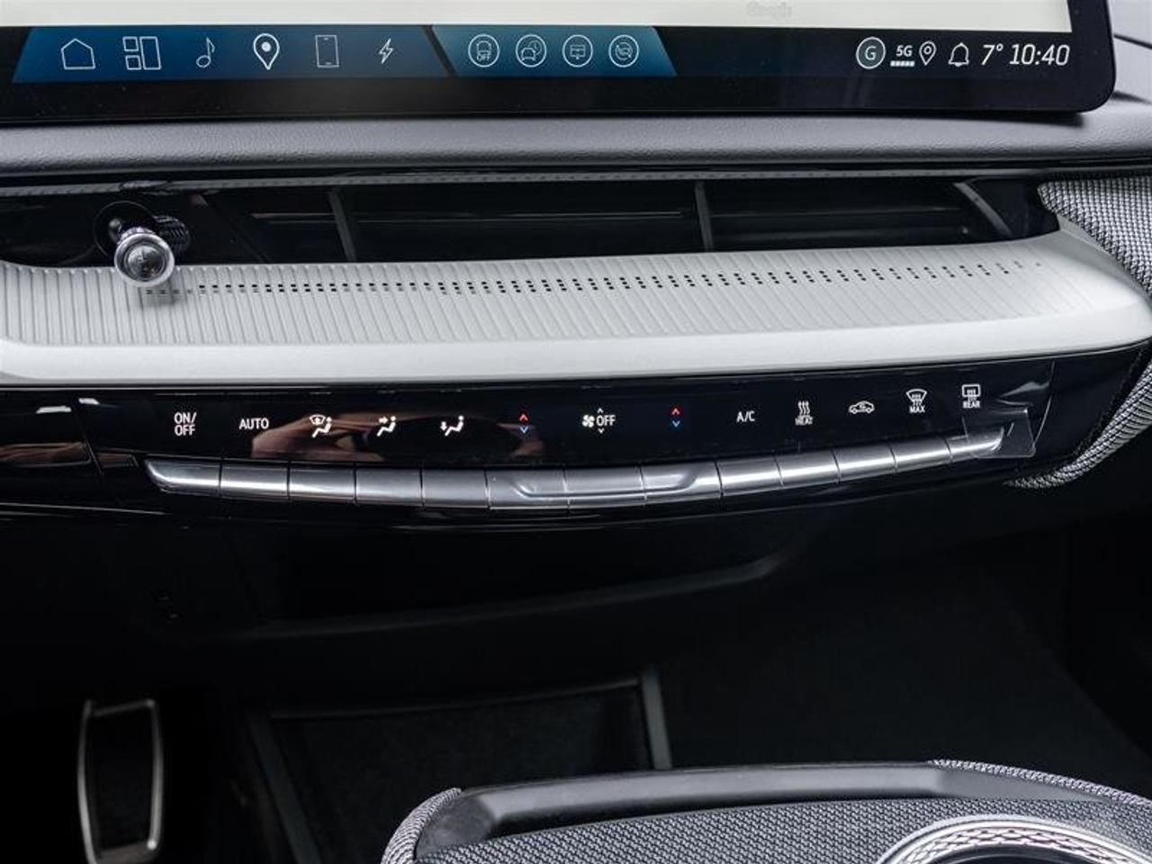 2026 Cadillac OPTIQ Premium Sport Photo