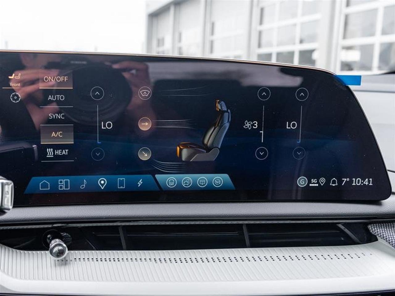 2026 Cadillac OPTIQ Premium Sport Photo