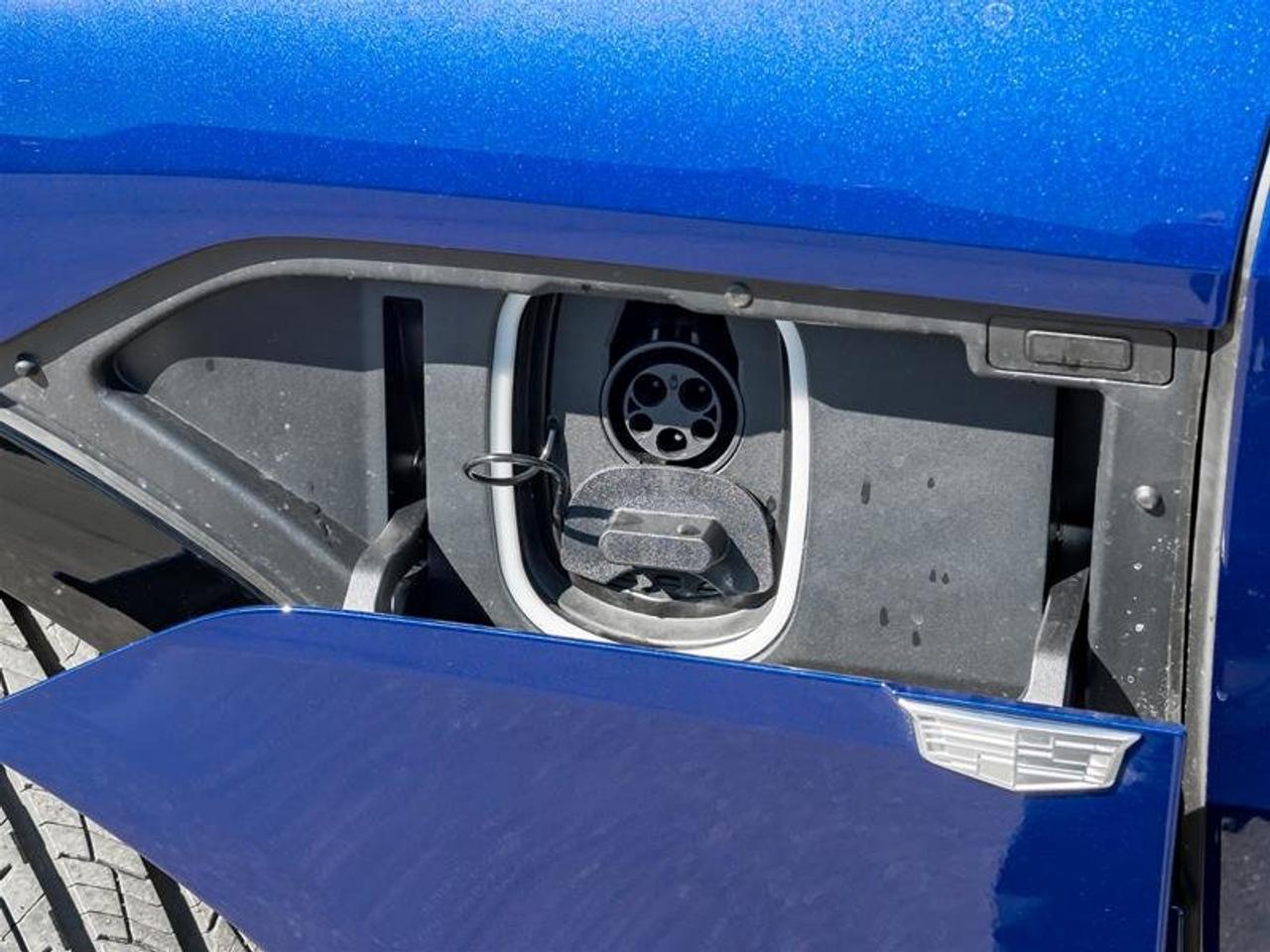 2026 Cadillac LYRIQ Sport Photo