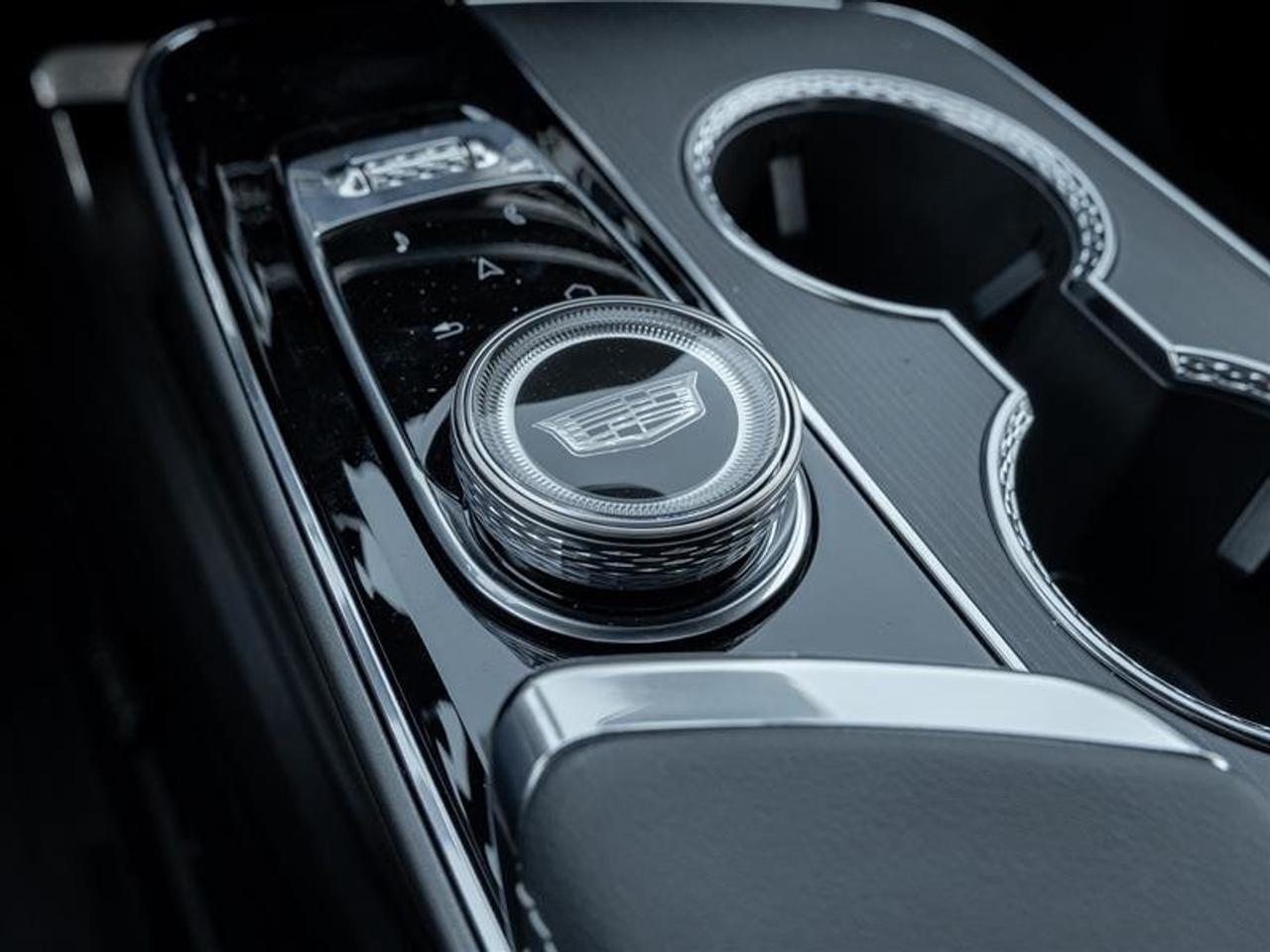 2026 Cadillac LYRIQ Sport Photo