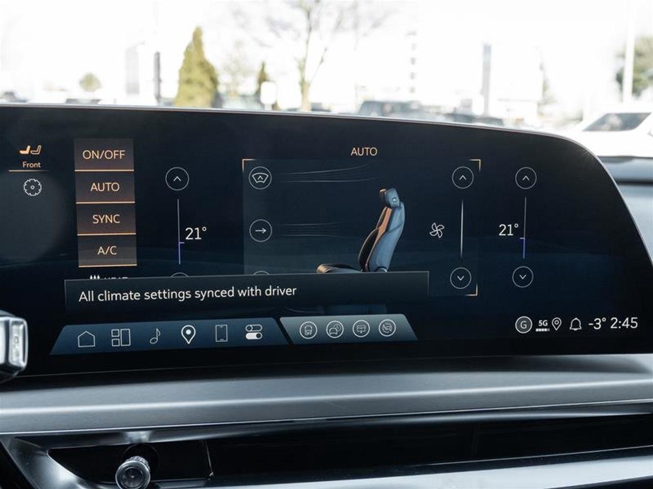 2026 Cadillac LYRIQ Sport Photo