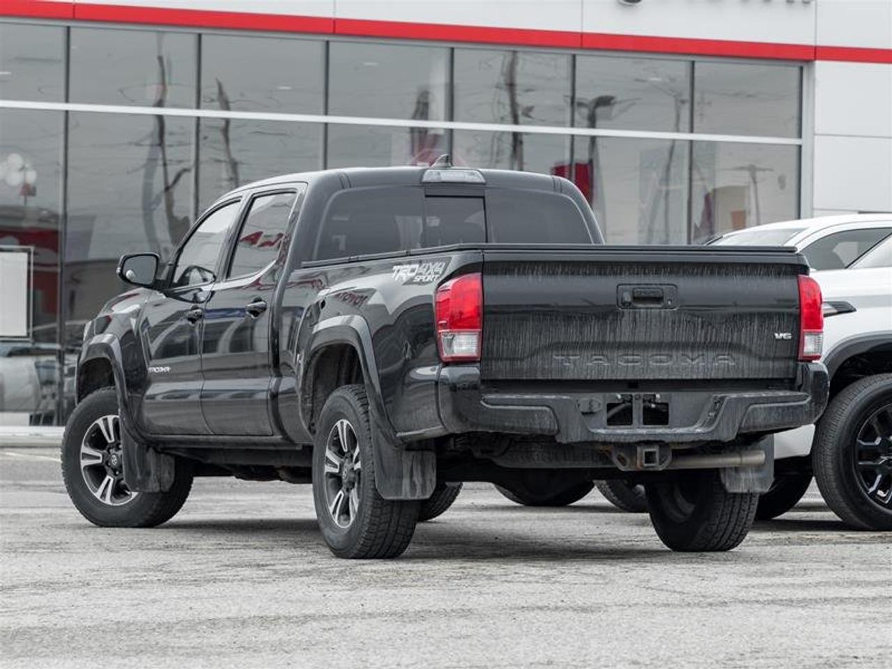 2017 Toyota Tacoma 4x4 Double Cab V6 SR5 6A Navi| Backup Camera| Heated Seats Photo4