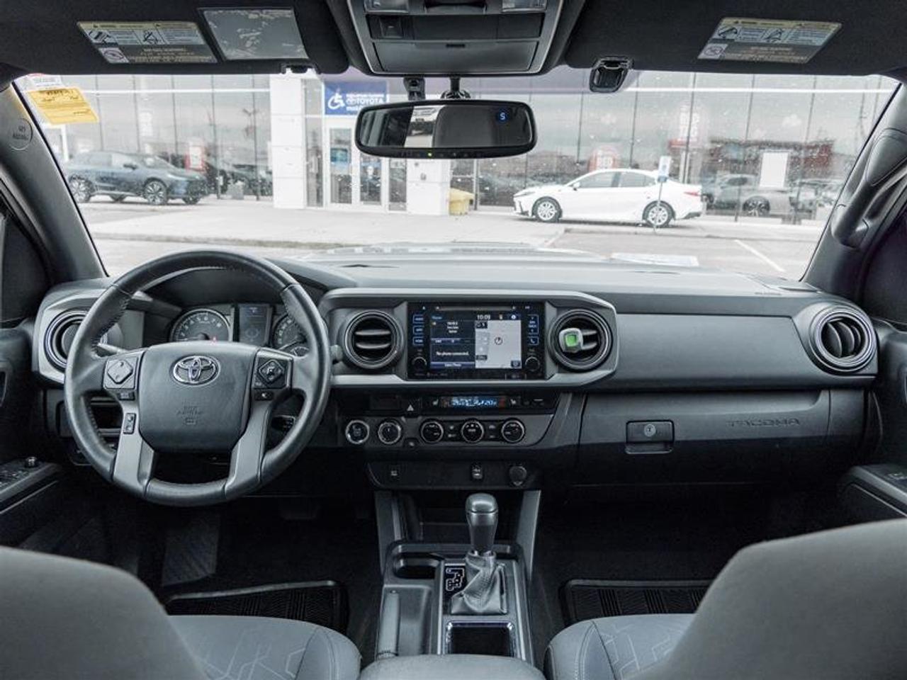 2017 Toyota Tacoma 4x4 Double Cab V6 SR5 6A Navi| Backup Camera| Heated Seats Photo