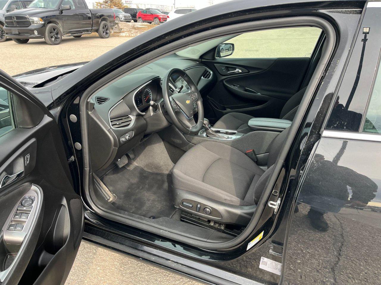 2024 Chevrolet Malibu 4DR SDN 1LT Photo