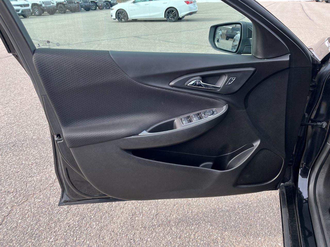 2024 Chevrolet Malibu 4DR SDN 1LT Photo