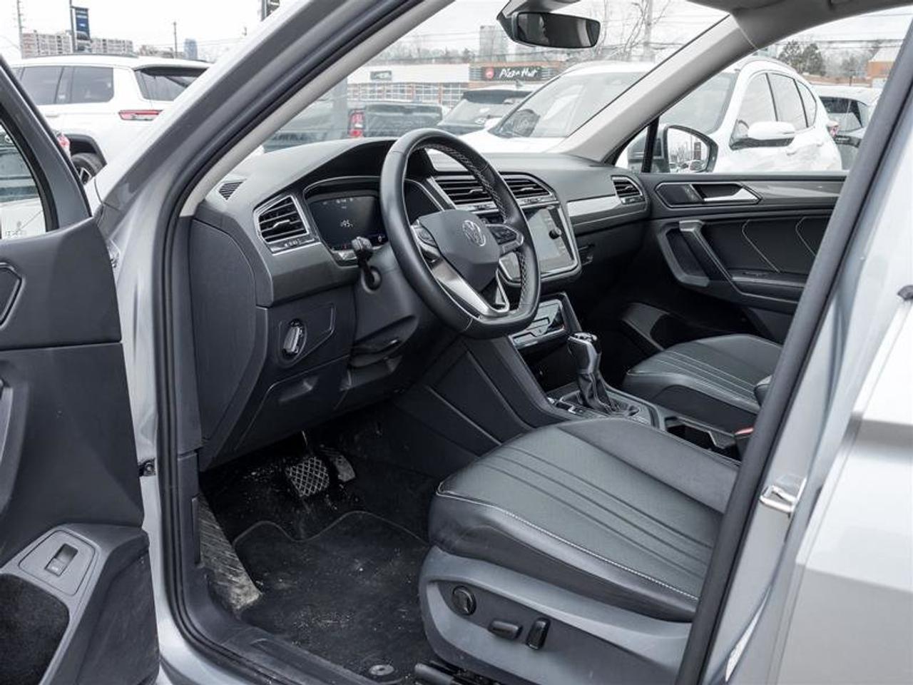 2024 Volkswagen Tiguan Comfortline 2.0T 8sp at w/Tip 4M Photo