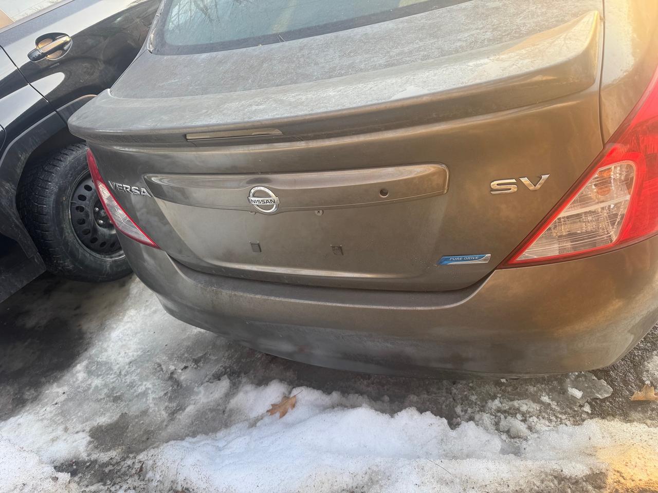 2014 Nissan Versa S Photo