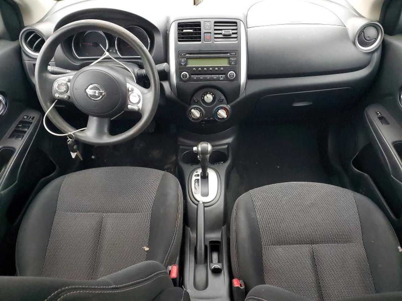 2014 Nissan Versa S Photo