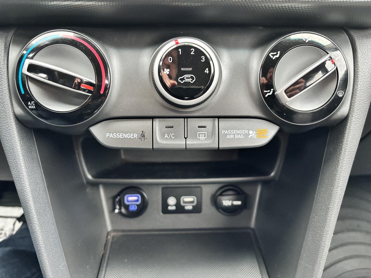 2019 Hyundai KONA Preferred ** AWD, BSM, CARPLAY ** Photo