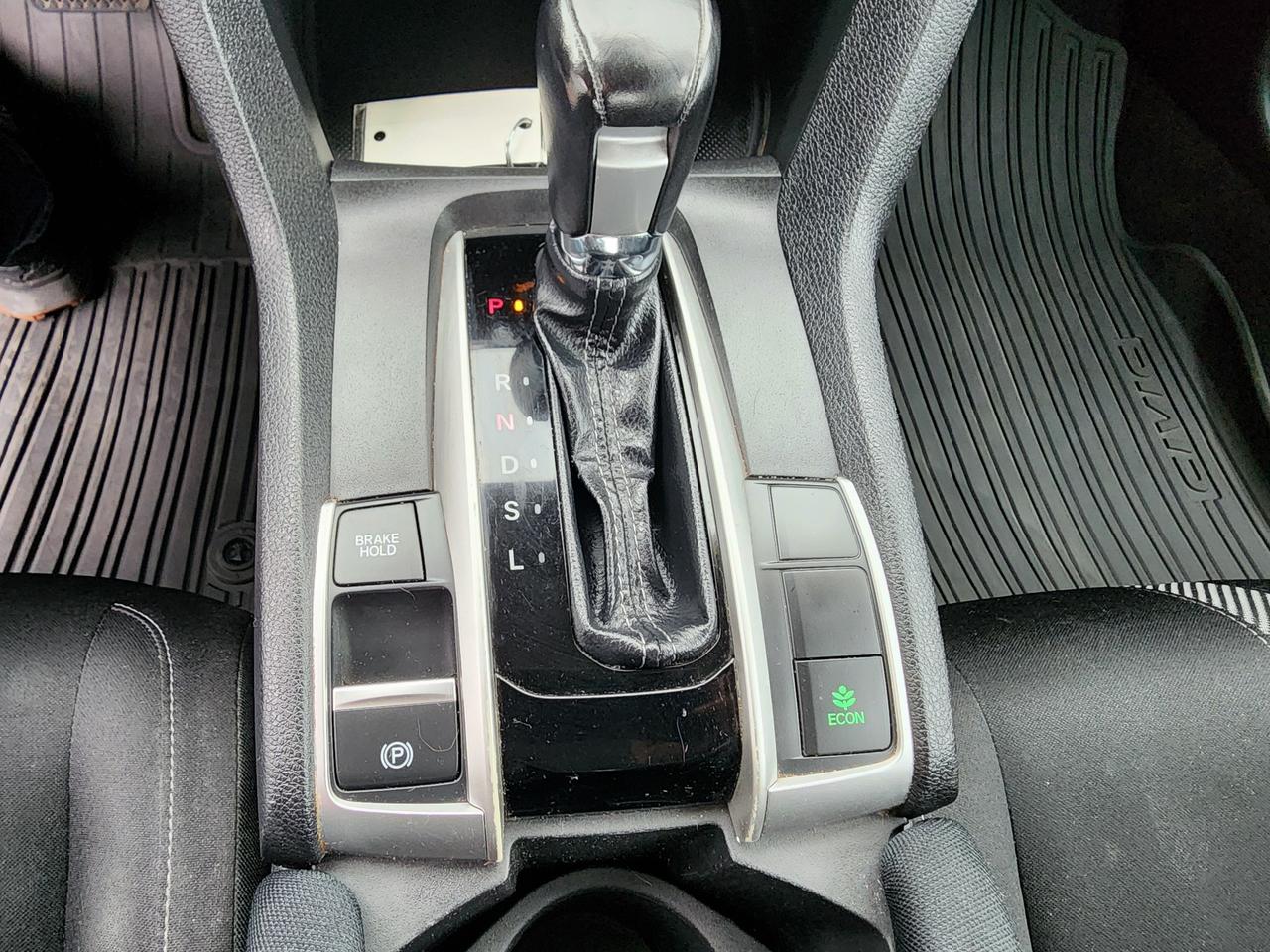 2018 Honda Civic Sdn Photo