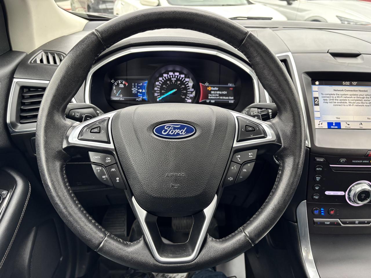 2019 Ford Edge Titanium ** AWD, ADAPT CRUISE, BSM ** Photo