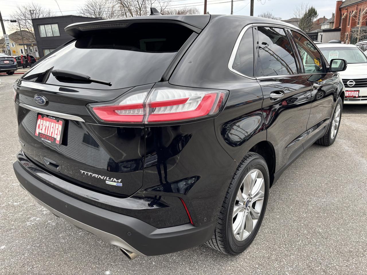 2019 Ford Edge Titanium ** AWD, ADAPT CRUISE, BSM ** Photo