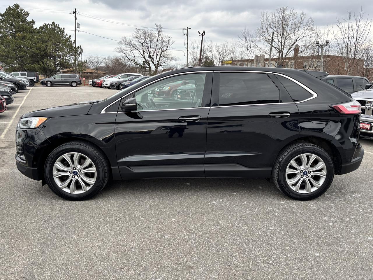 2019 Ford Edge Titanium ** AWD, ADAPT CRUISE, BSM ** Photo3
