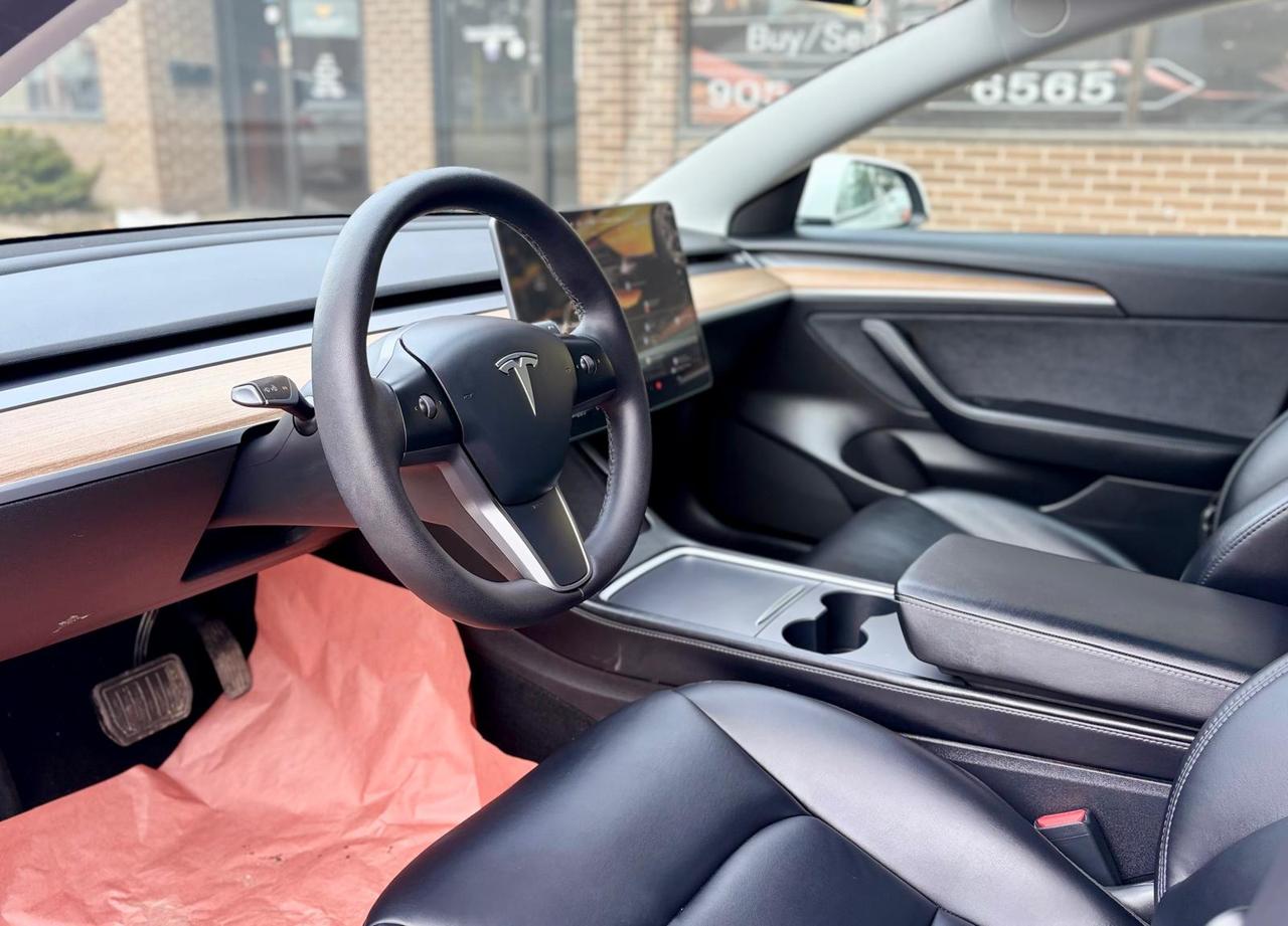 2021 Tesla Model 3 STANDARD RANGE PLUS - Photo #9