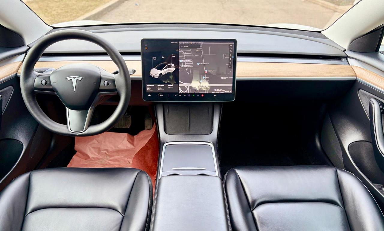 2021 Tesla Model 3 STANDARD RANGE PLUS - Photo #10