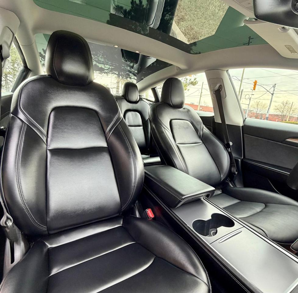 2021 Tesla Model 3 STANDARD RANGE PLUS Photo