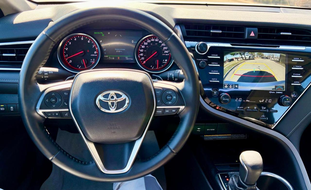 2018 Toyota Camry XSE - Photo #7