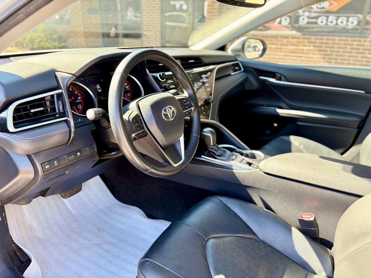 2018 Toyota Camry XSE Photo