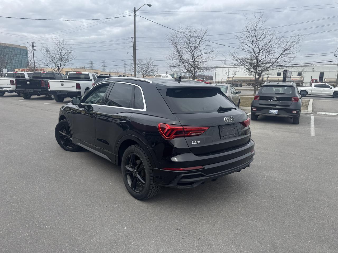 2021 Audi Q3 PROGRESSIV S-LINE AWD NAVI LEATHER PAN/ROOF CAMERA Photo4
