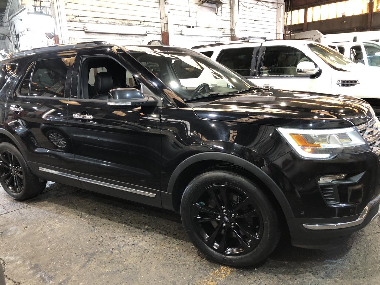 2018 Ford Explorer LIMITED Photo