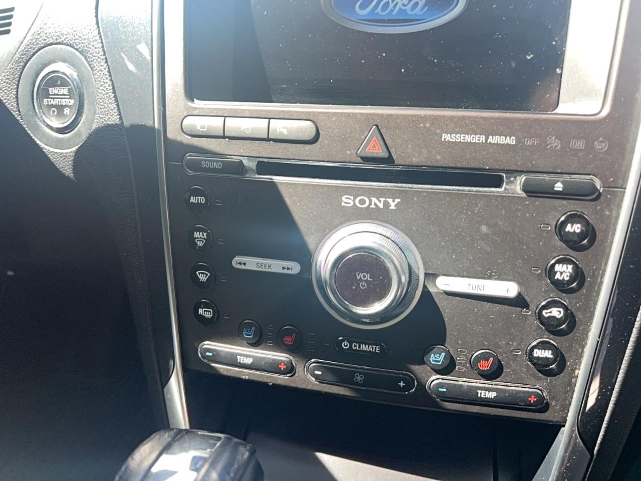 2018 Ford Explorer LIMITED - Photo #20