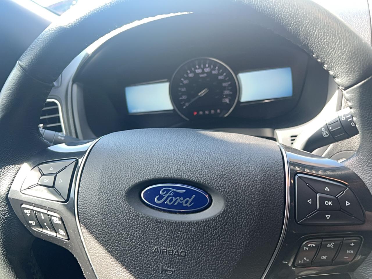 2018 Ford Explorer LIMITED - Photo #21