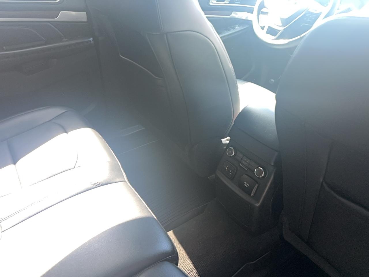 2018 Ford Explorer LIMITED Photo