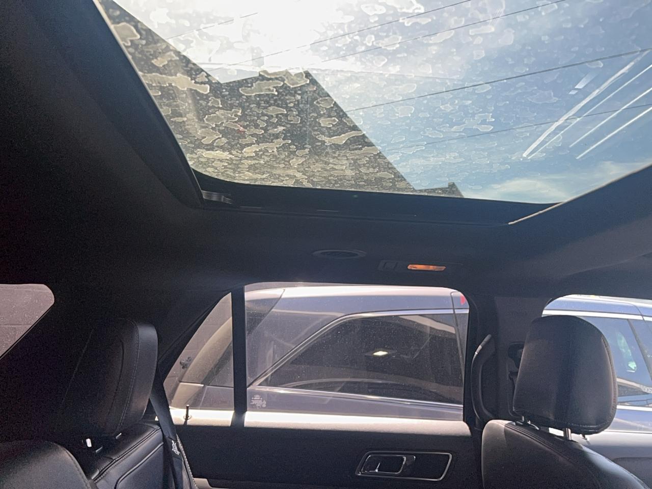 2018 Ford Explorer LIMITED Photo