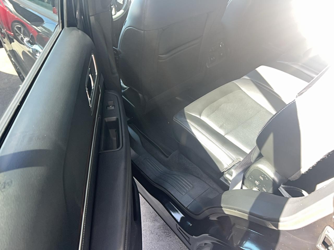2018 Ford Explorer LIMITED Photo