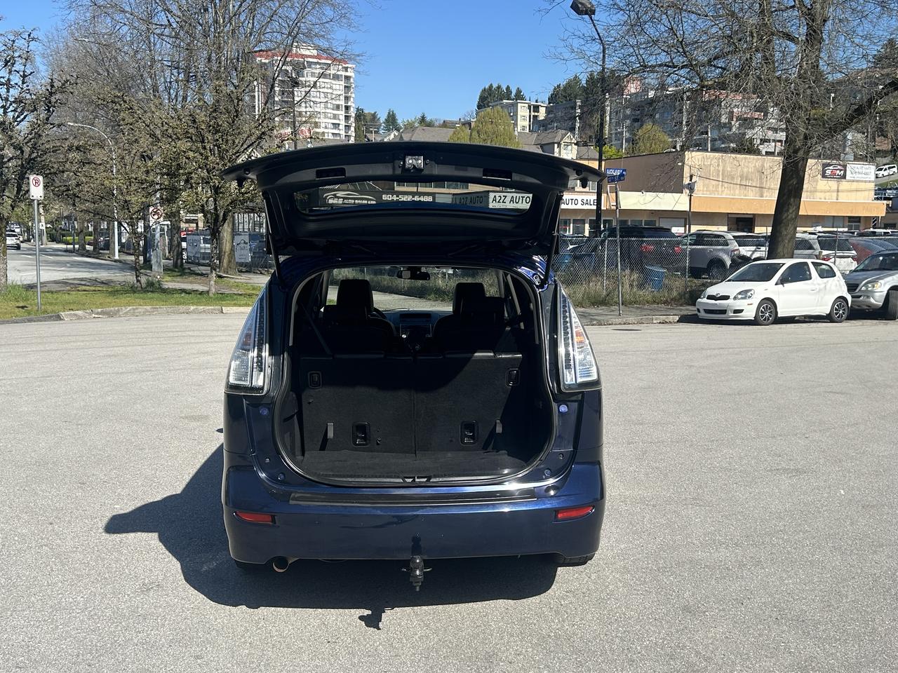 2009 Mazda MAZDA5 GS Photo