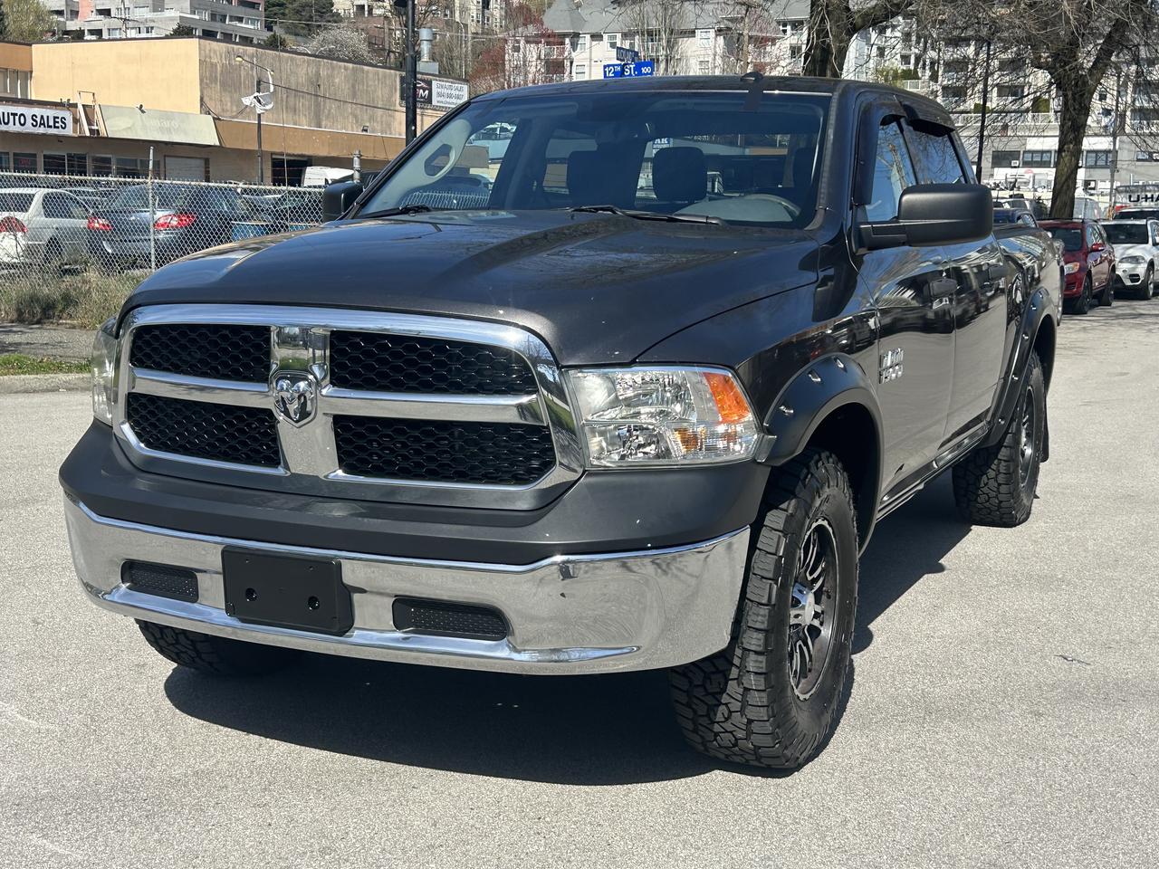 2017 RAM 1500 ST Crew Cab 4WD