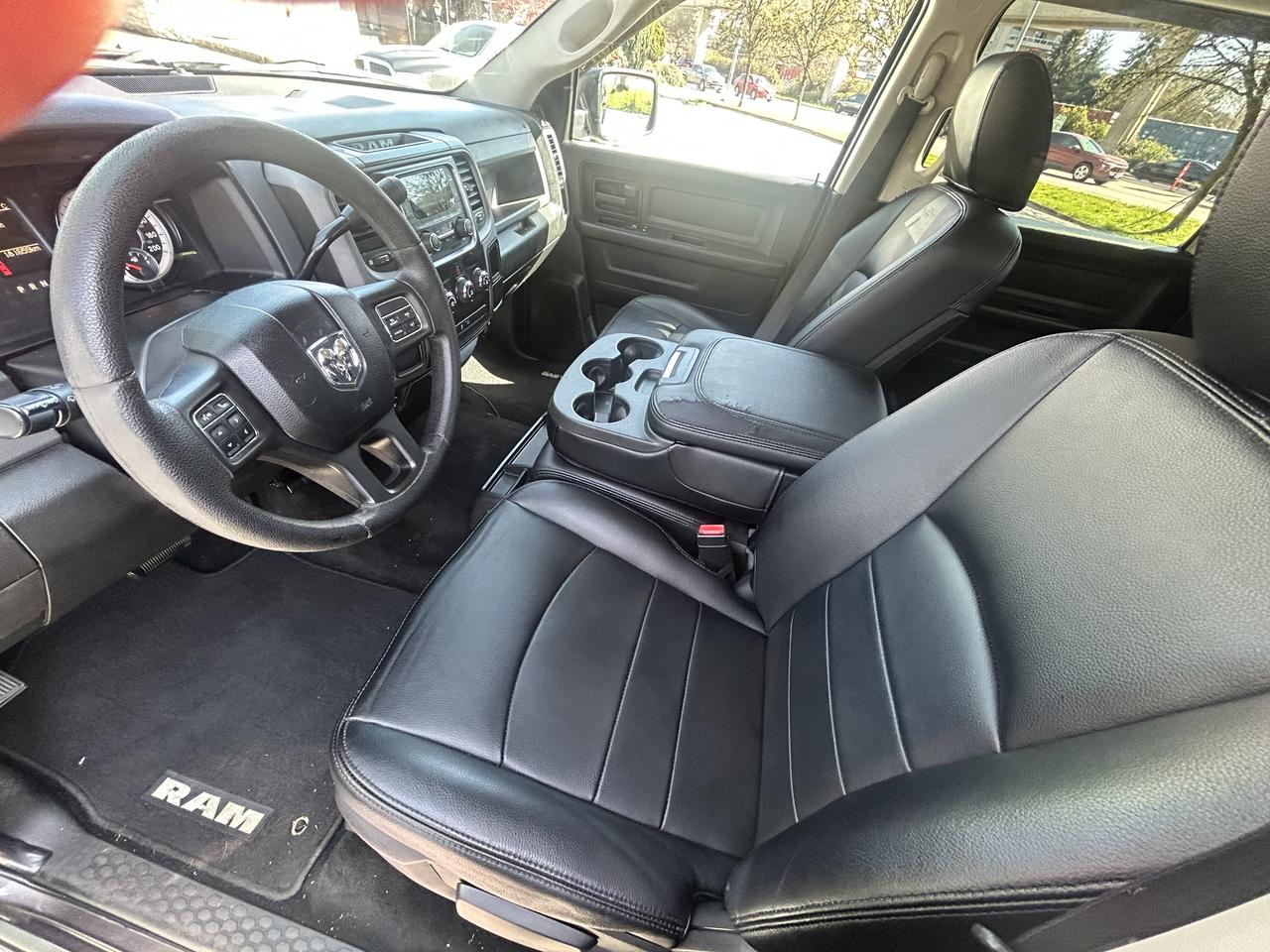 2017 RAM 1500 4WD Crew Cab 140.5" ST Photo