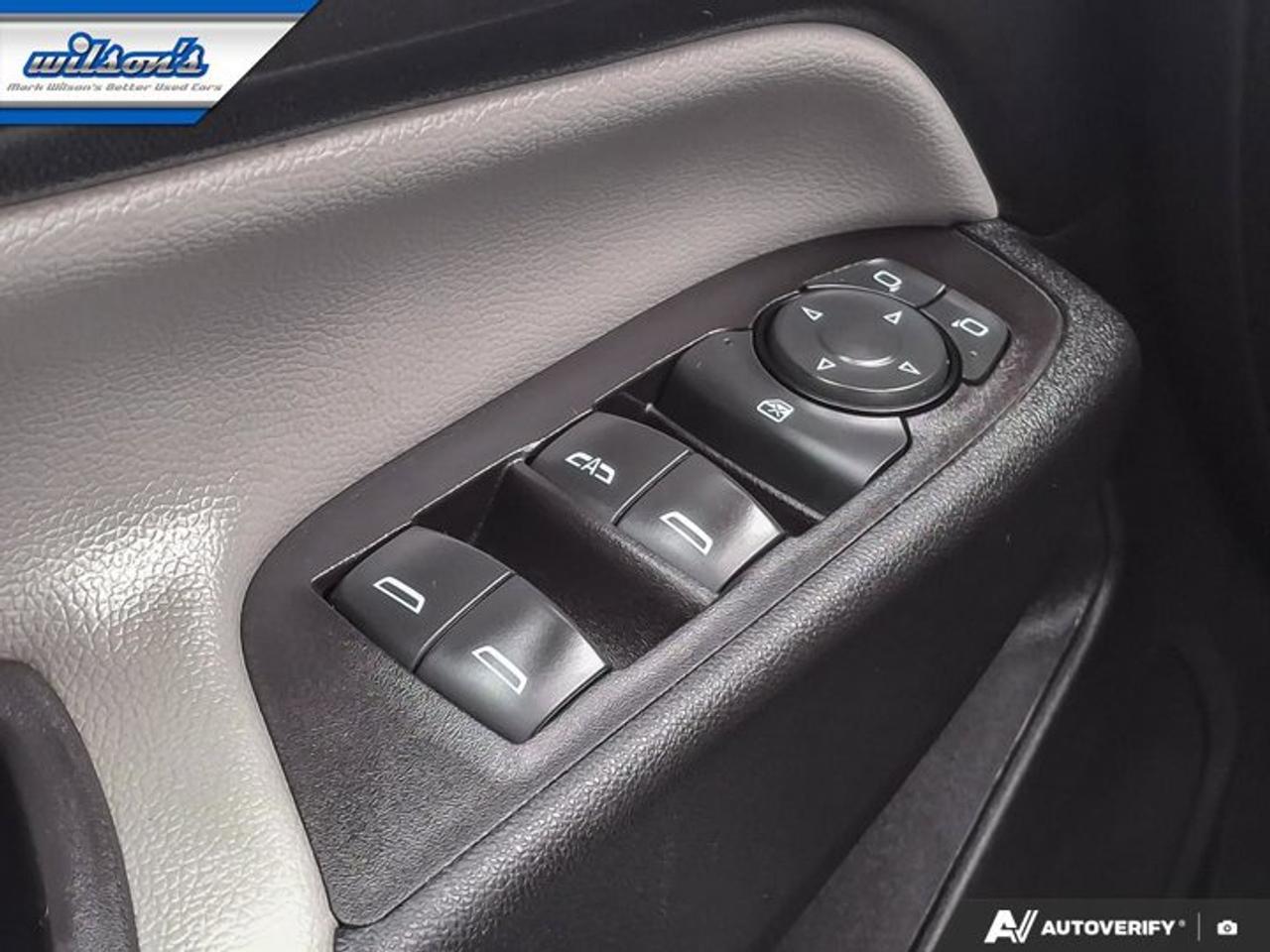 2021 Chevrolet Equinox LS | Heated Seats | CarPlay + Android | Remote Start | Alloy Wheels | and More ! Photo
