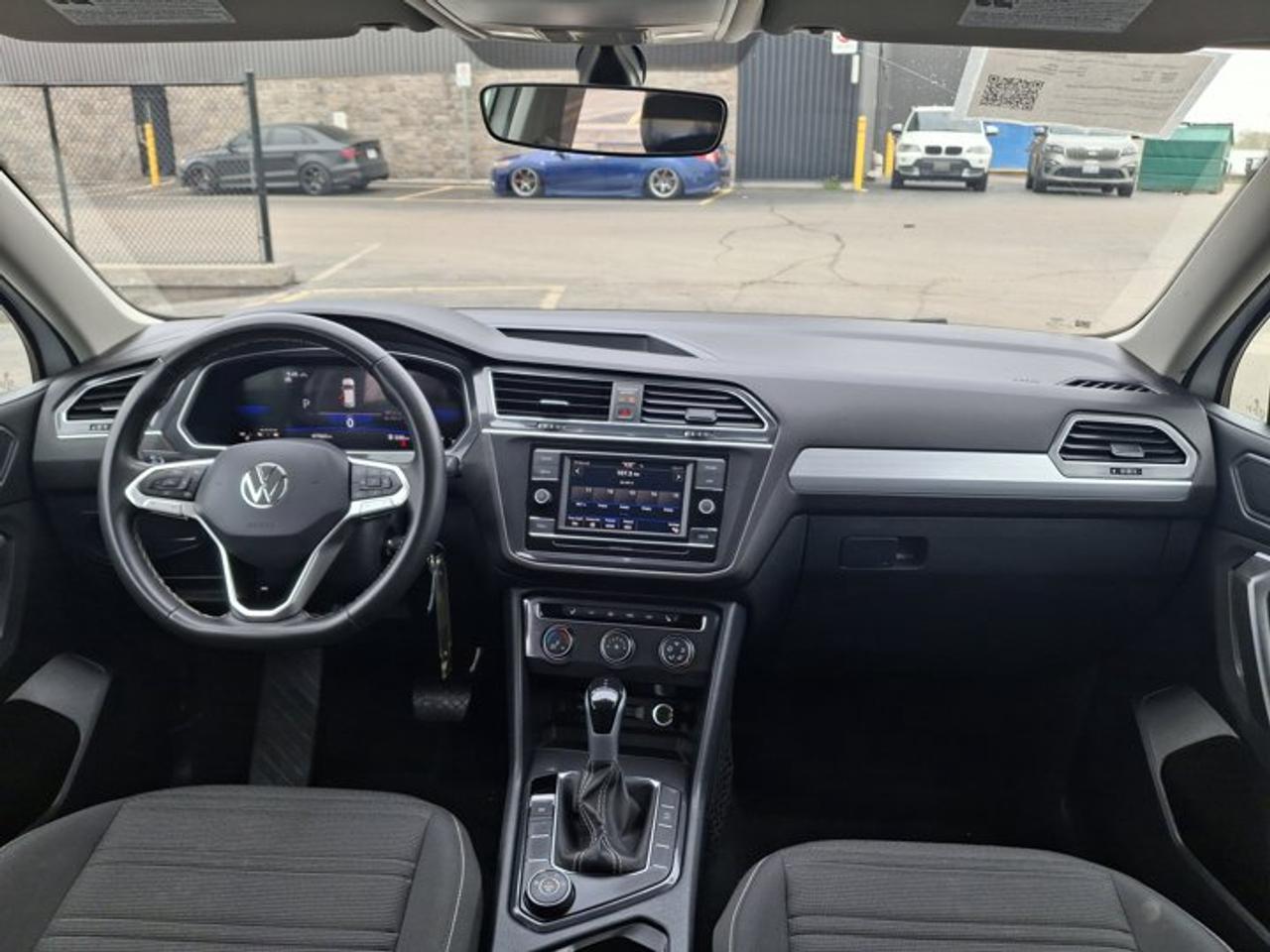 2023 Volkswagen Tiguan Trendline AWD | Heated Wheel + Seats | CarPlay + Android | Rear Camera | and More ! Photo