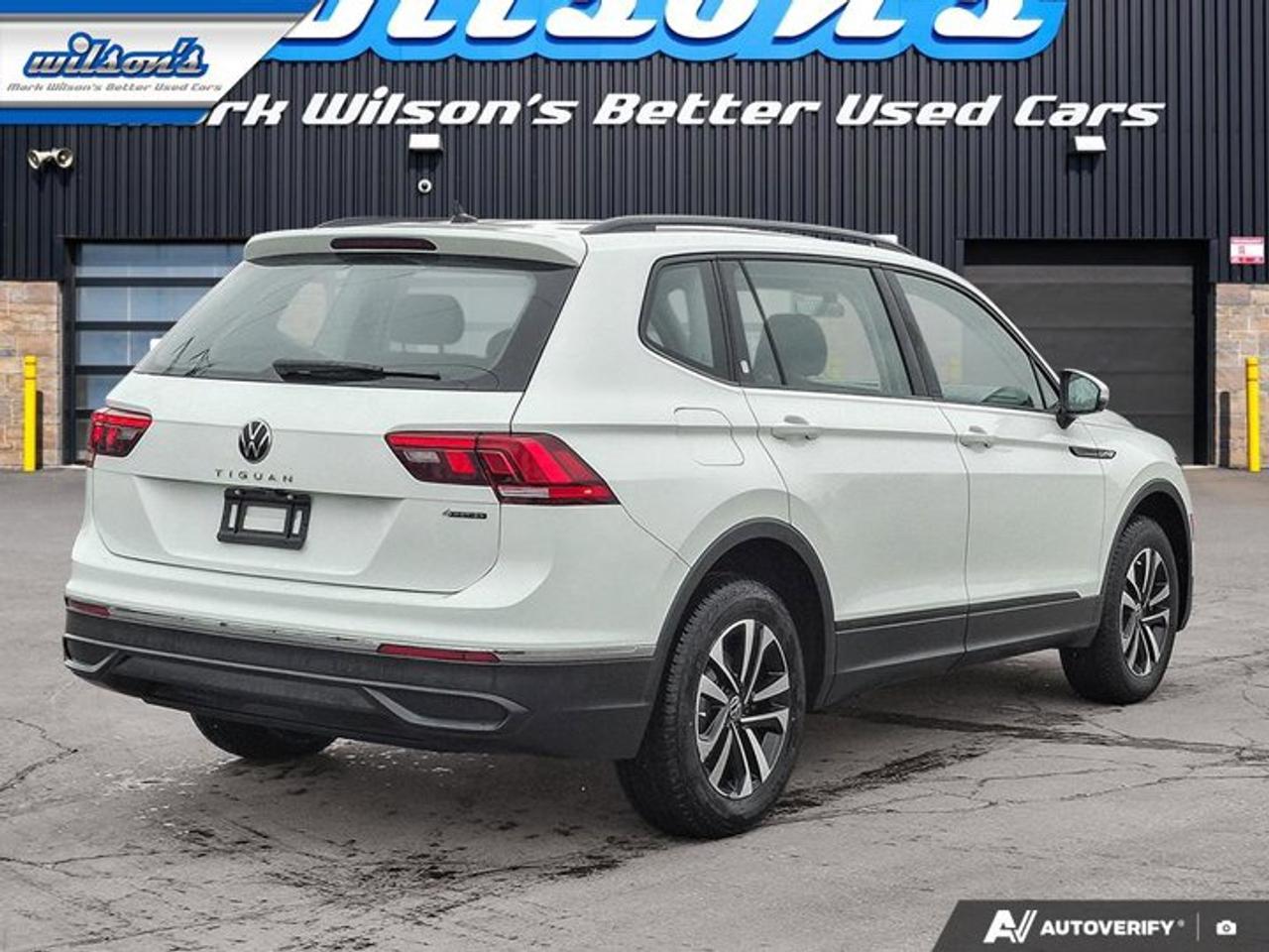 2023 Volkswagen Tiguan Trendline AWD | Heated Wheel + Seats | CarPlay + Android | Rear Camera | and More ! Photo